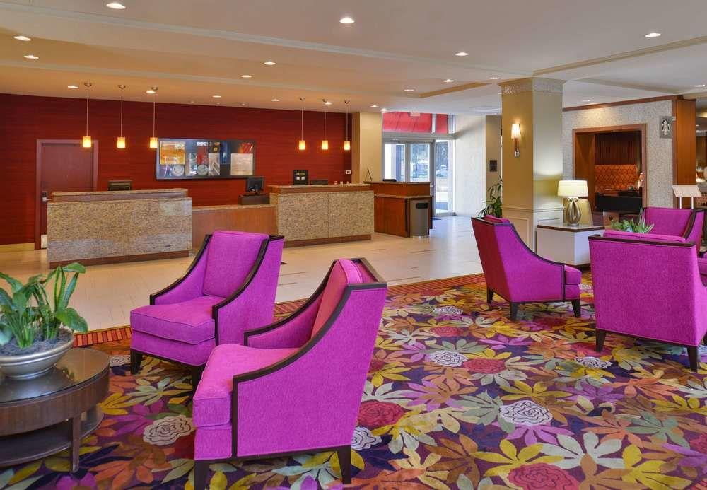Visalia Marriott At The Convention Center Hotel Exterior photo